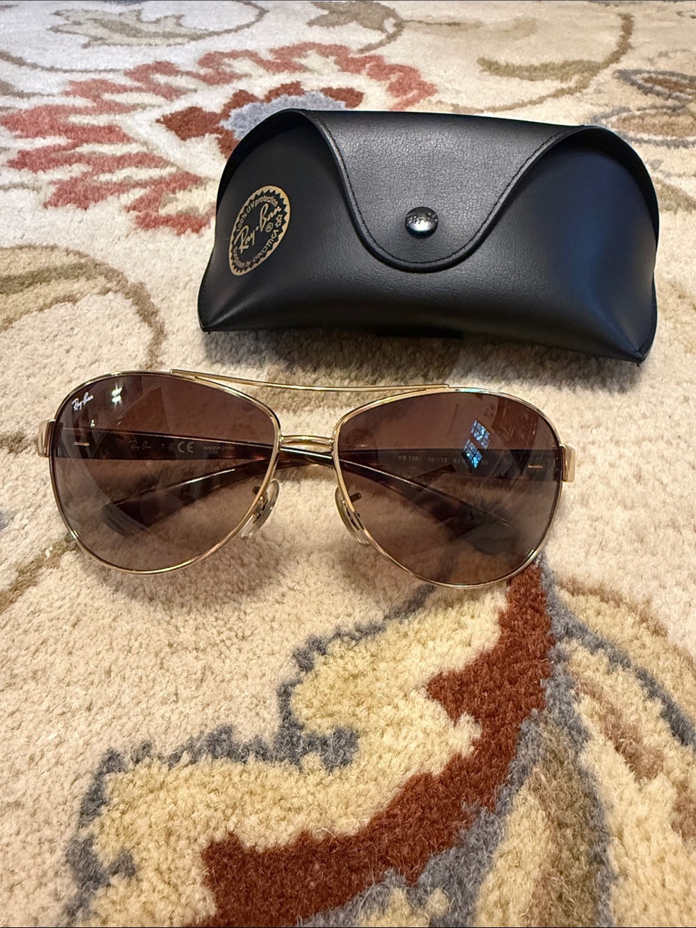 Ray-Ban Women’s Gold Aviator Sunglasses
